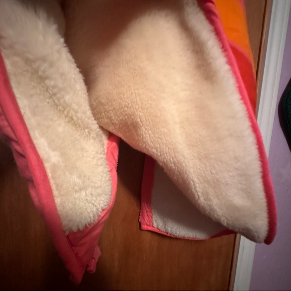 JUDITH MARCH Small S Mesa Chevron Puffer Vest Color Block Retro Style Lined Ski - Picture 10 of 10